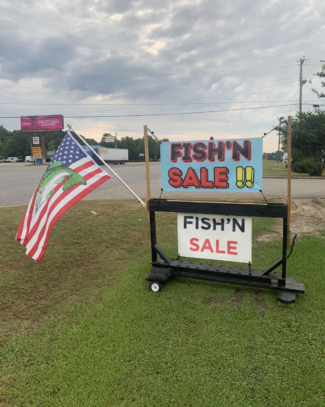 CastAway FishCo - Let’s Go !!! It’s Friday so let’s have a...