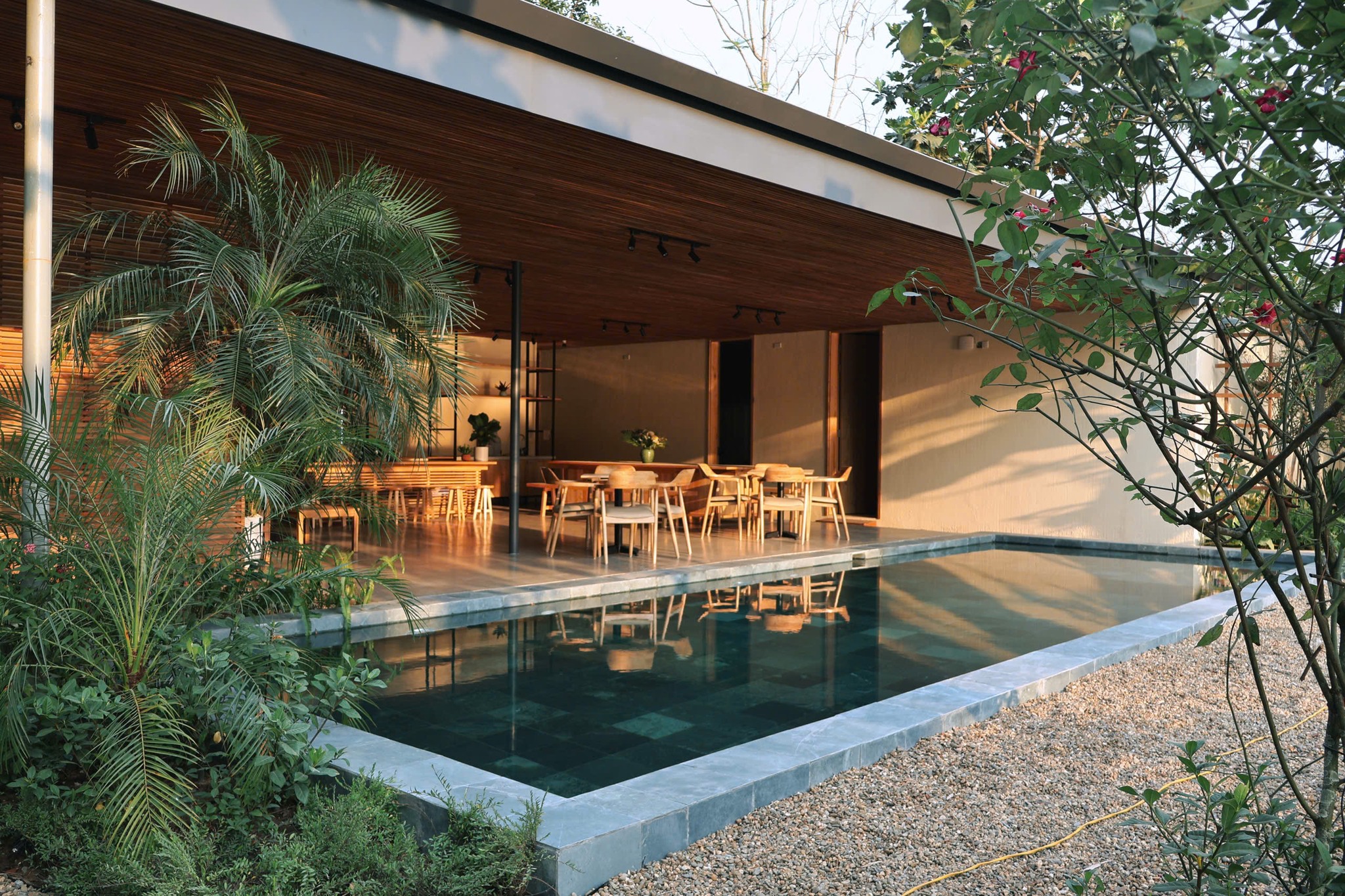 Va Riverside Retreat | Hue