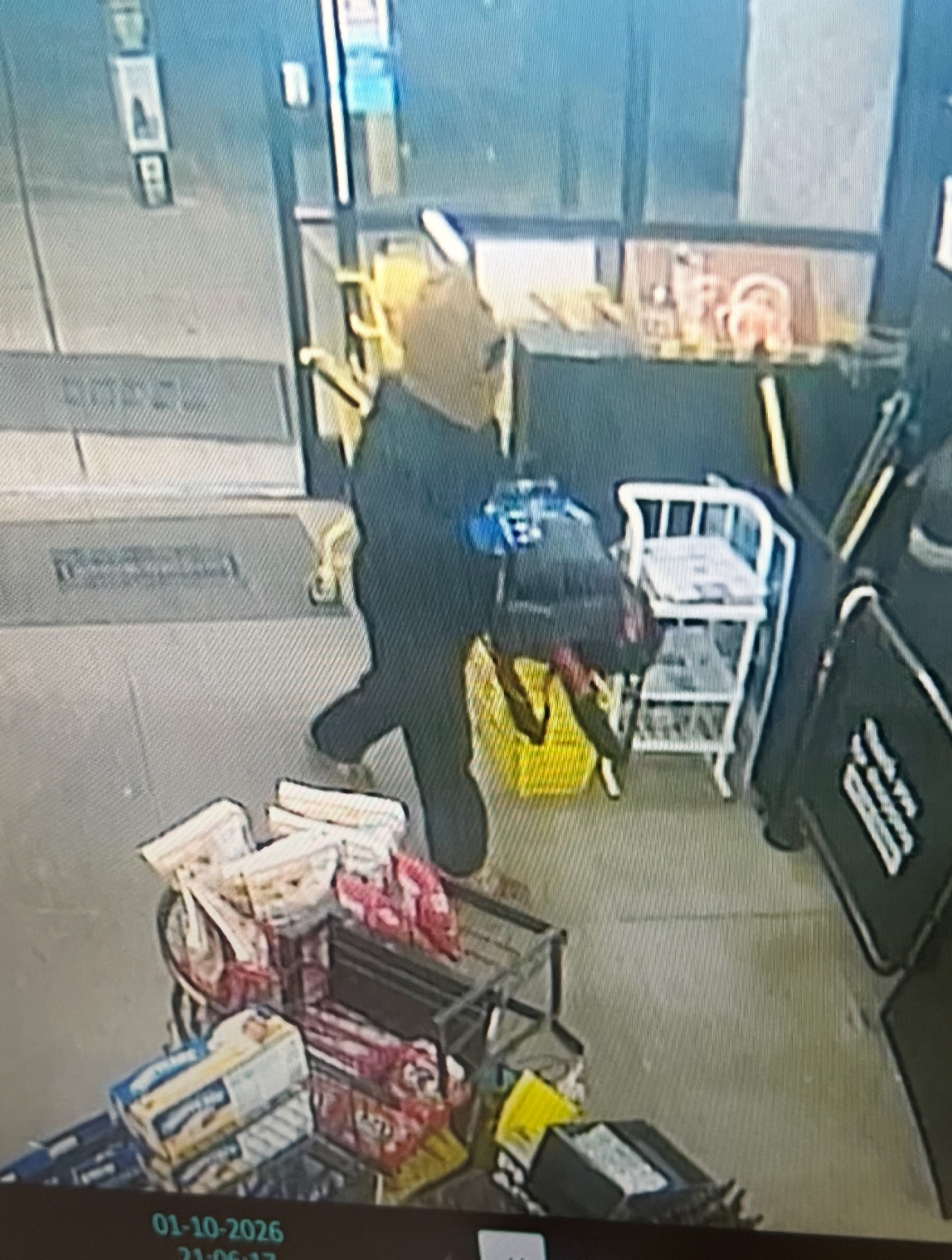 gng - Armed Robbery Reported at Springfield Dollar General Springfield ...