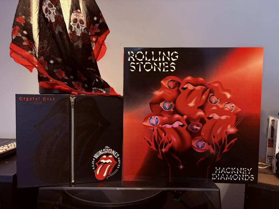 We've been getting a lot of really cool CD and record sets