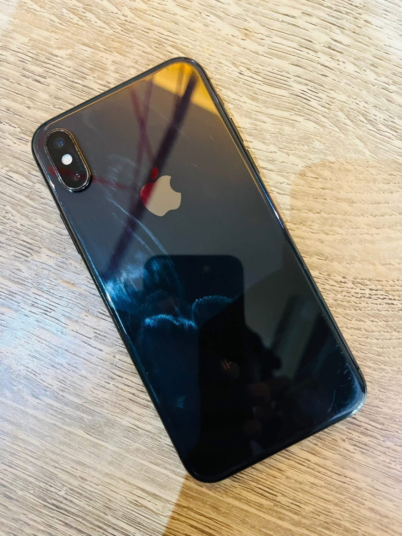 iPhone X 64gbs no Face ID 64gbs neat no cracks swap and tops 