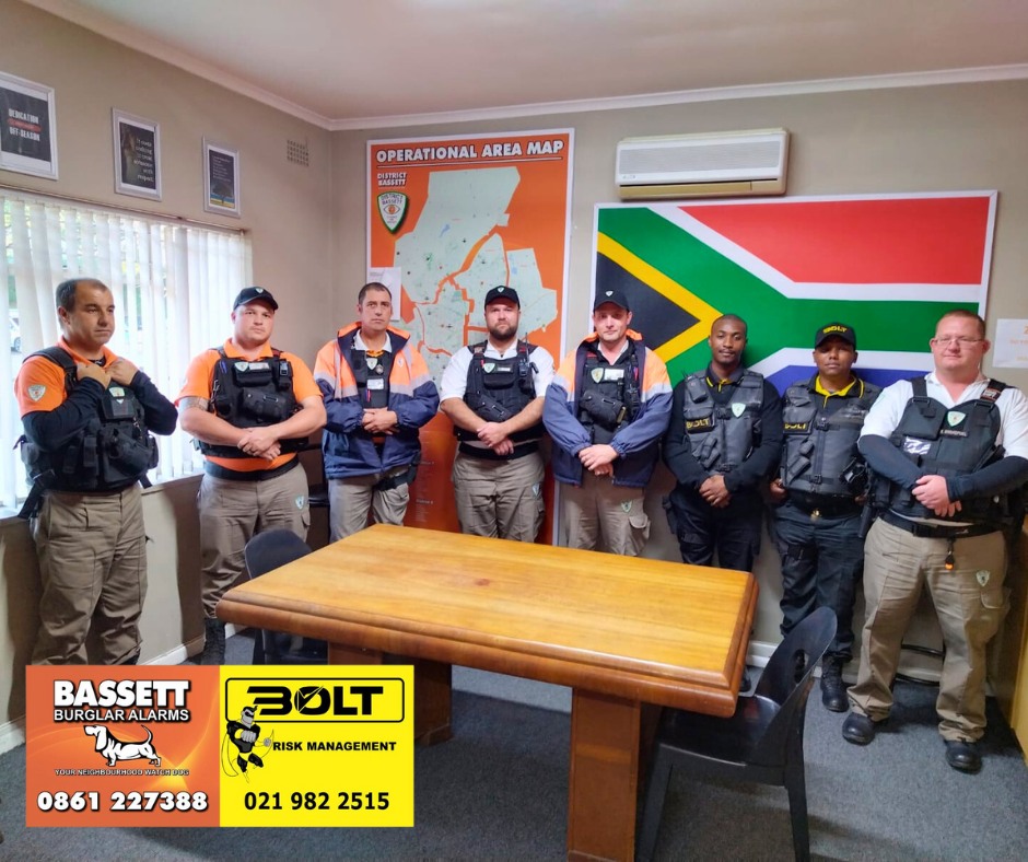 Bolt Risk - Teamwork makes the dream work! ⭐⭐⭐⭐⭐ ☎ 021... | Facebook