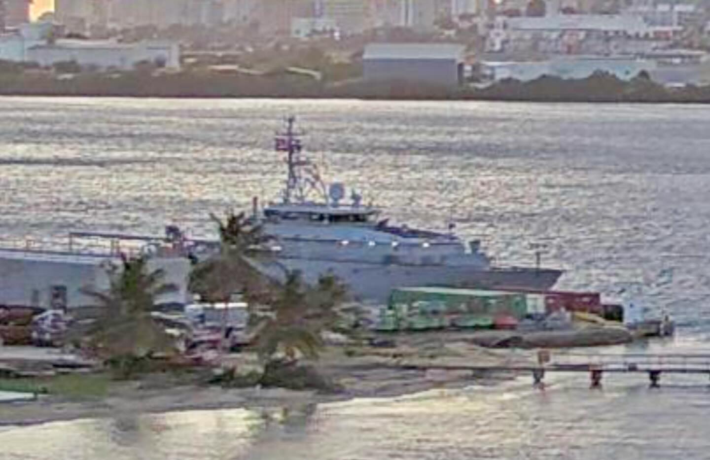 French Navy La Confiance-class... - WarshipCam - Official | Facebook