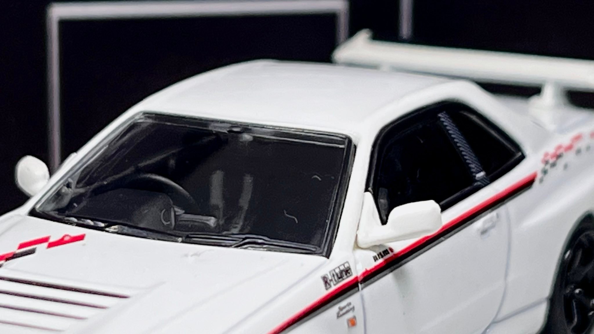 Inno 64 Skyline GT-R R34 Nismo Sport Resetting