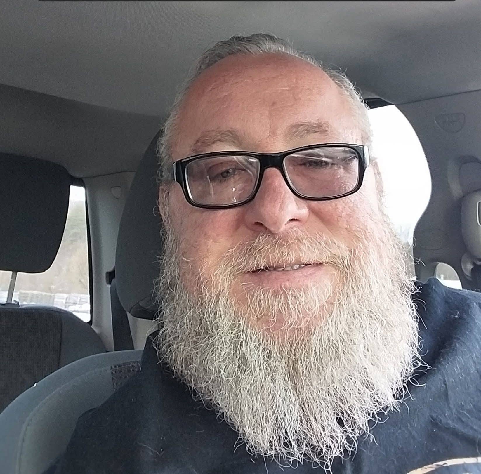 Hi all! I just wanted to introduce myself, My name is Barry, 22yrs