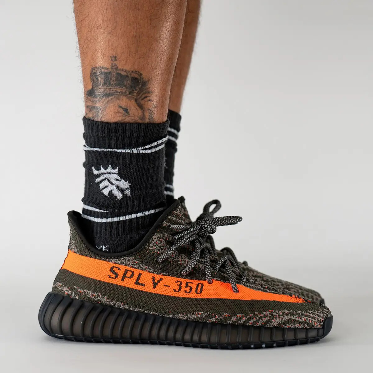 yeezyboostベルーガ 焦らし