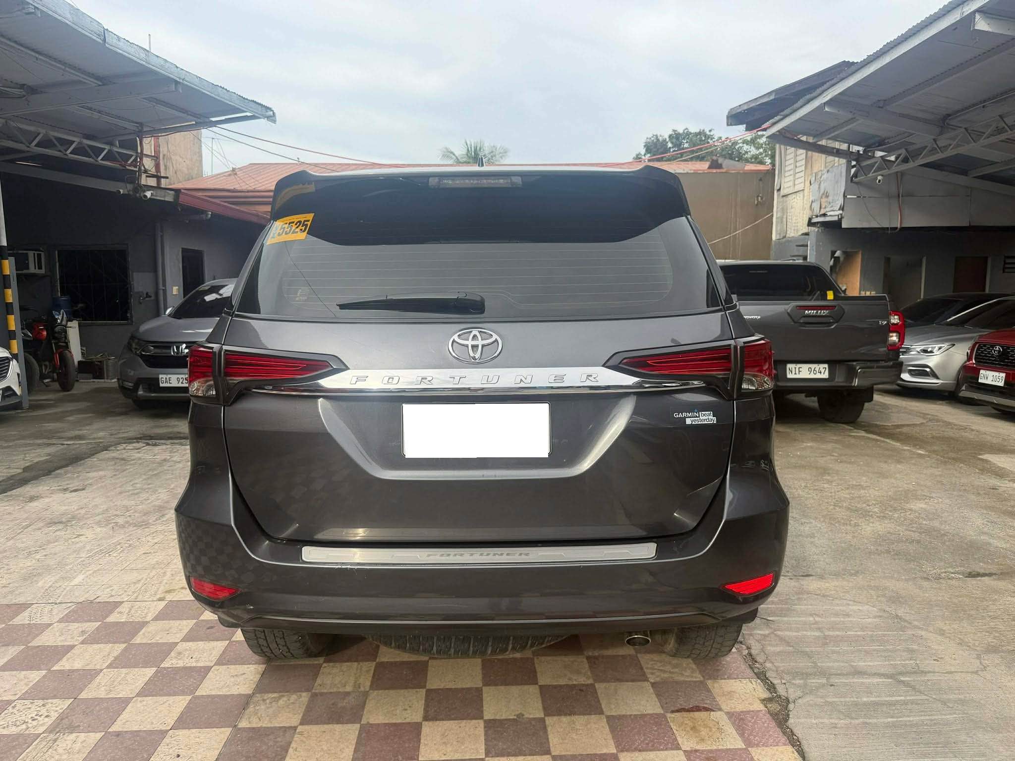 CEBU CARS QUALITY and AFFORDABLE (rods) | 2017 TOYOTA FORTUNER G MANUAL ...