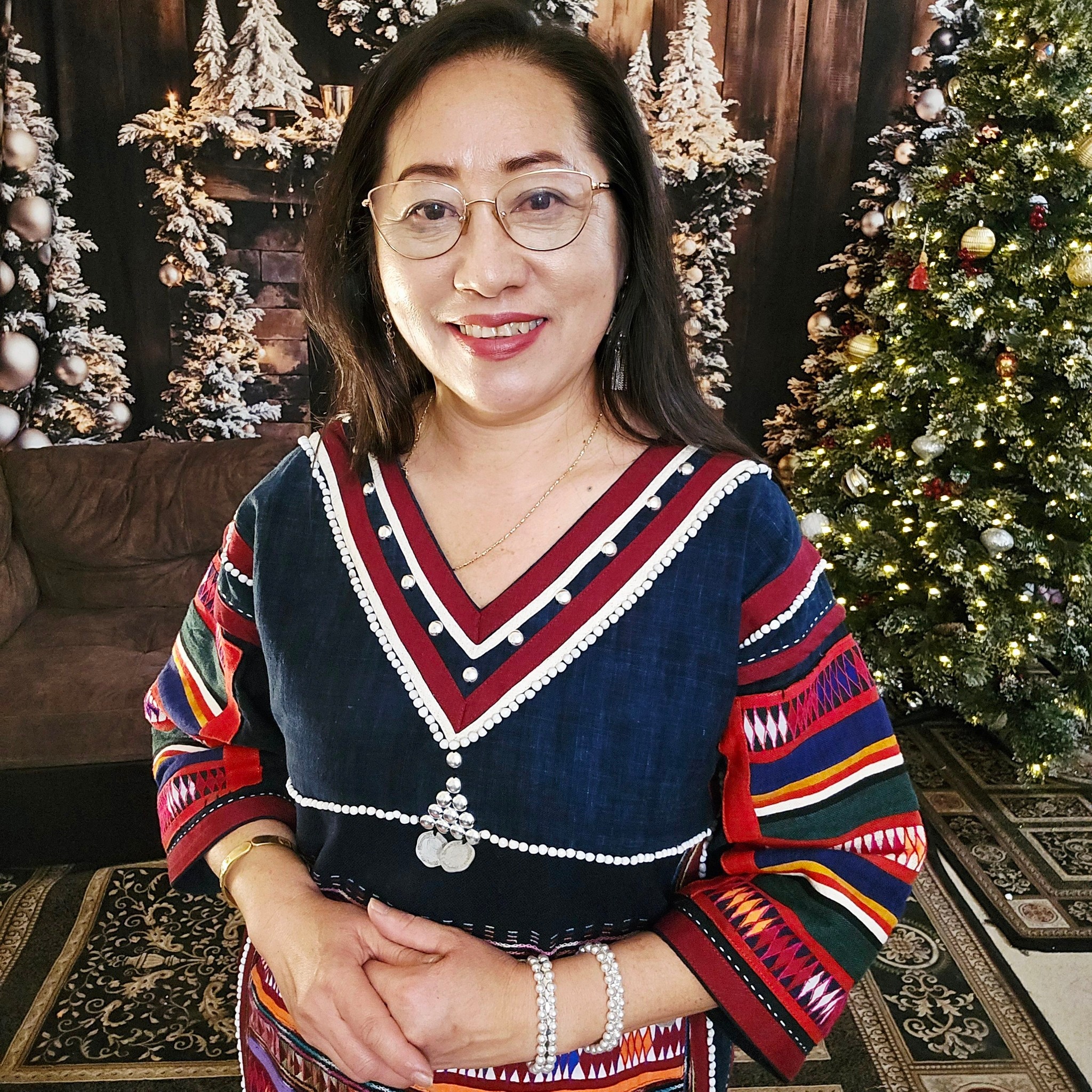 Shoua Lee