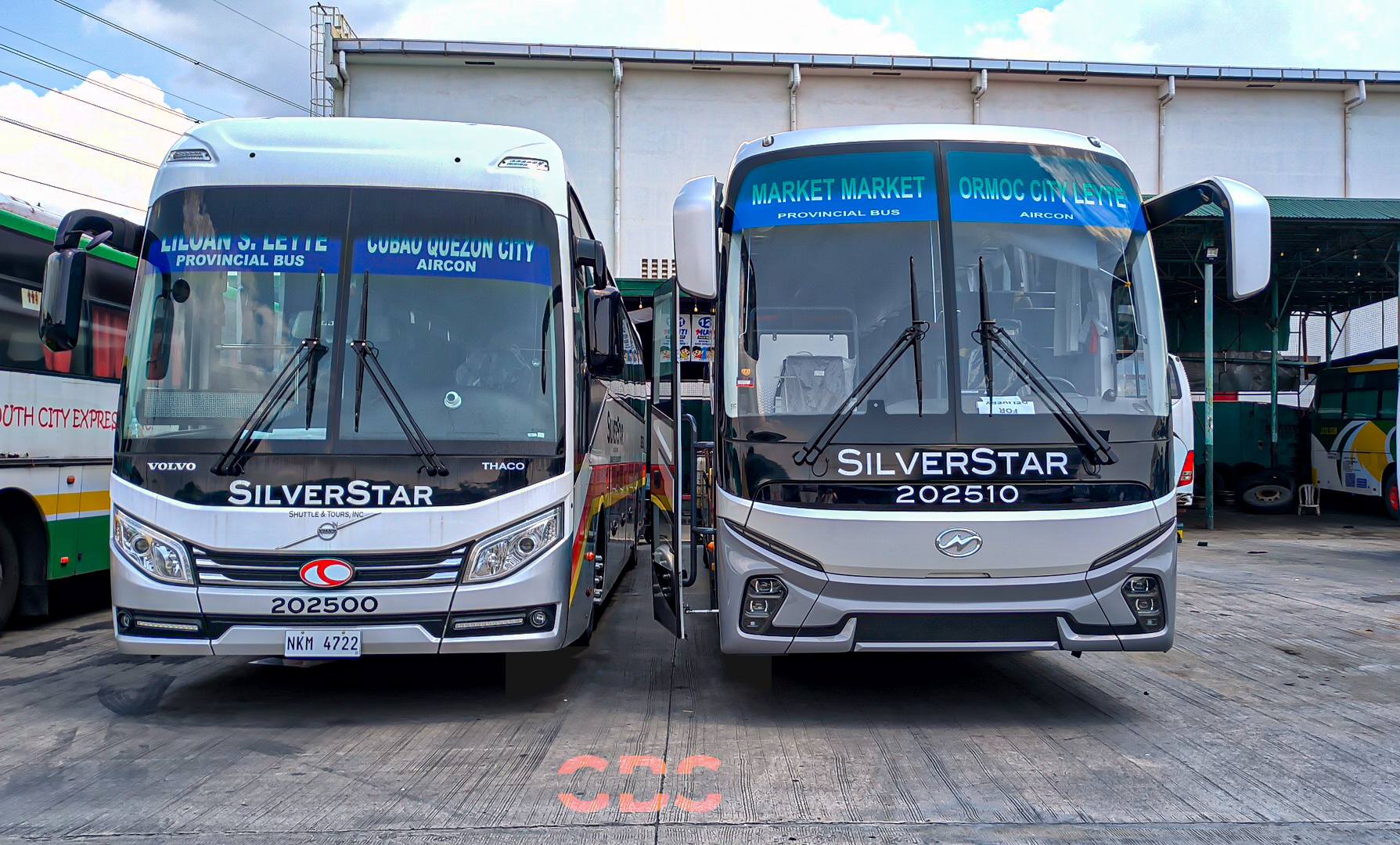 Veteran EV Runner Silver Star Shuttle & Tours Inc. Yutong ZK6122HD