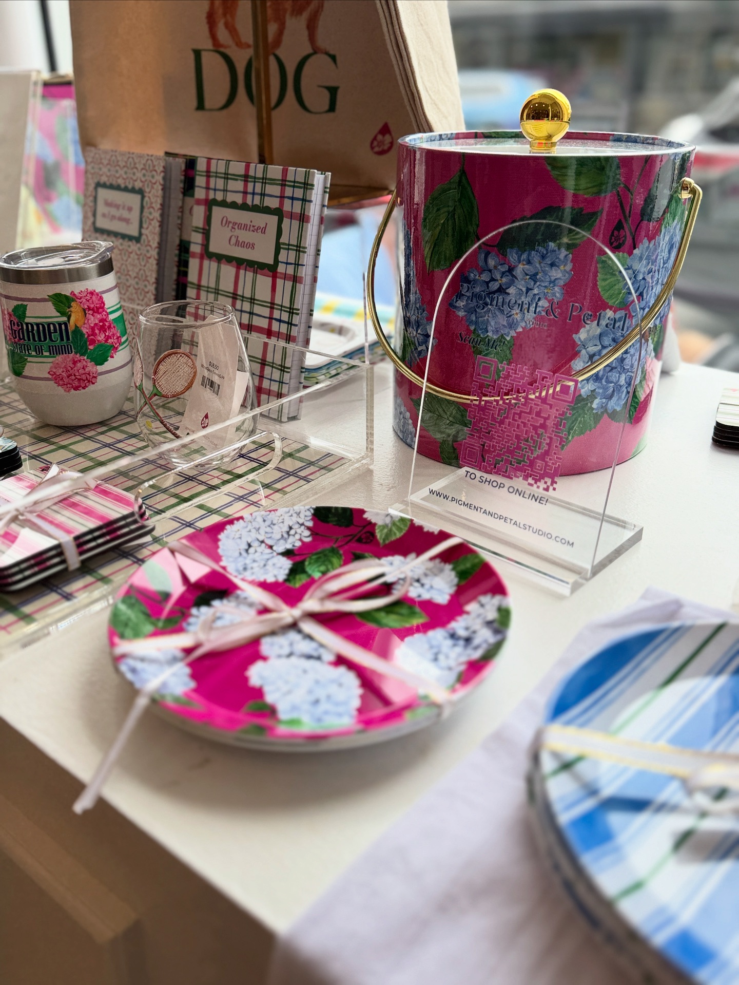 Pigment & Petal - Set the table with a touch of coastal... | Facebook