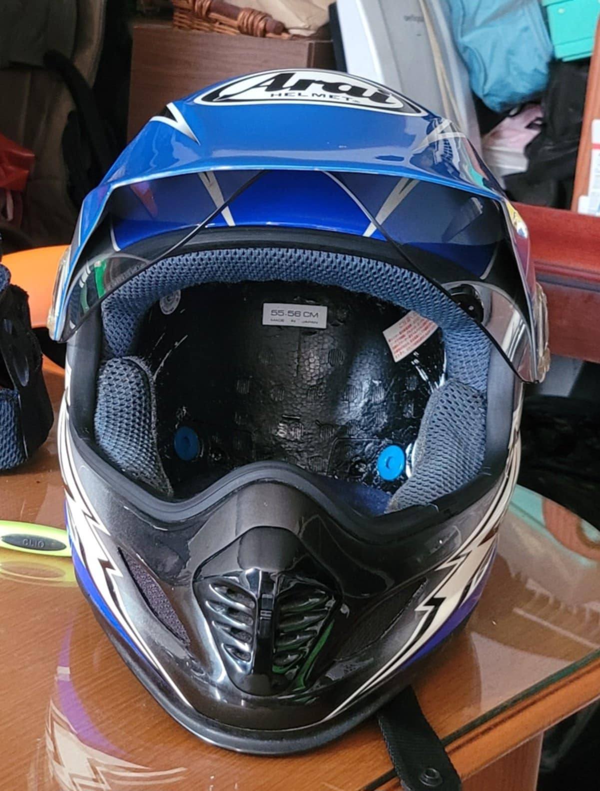 arai 2ndhand helmet for sale in philippines Quantum-X Oriental Black Frost Large FCS Cheek Pads  The contoured shapecombined with multiple layers of varying foam densities supported by a foam springcradles the face and makes on Helmet, Arai GP-7 FRP