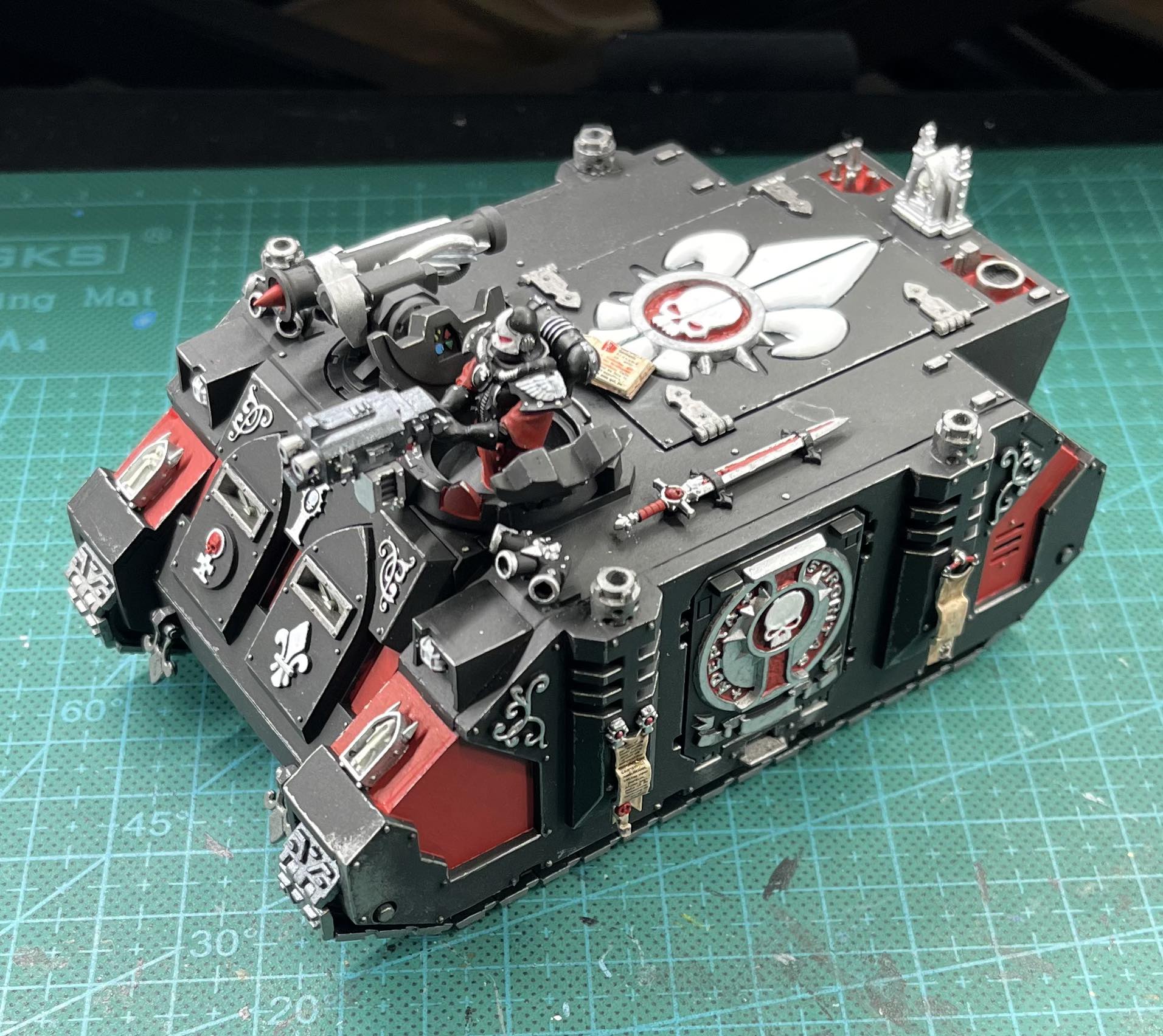 Kit Warhammer 40,000 Adepta Sororitas Rhino - Games Workshop Plastic 457561