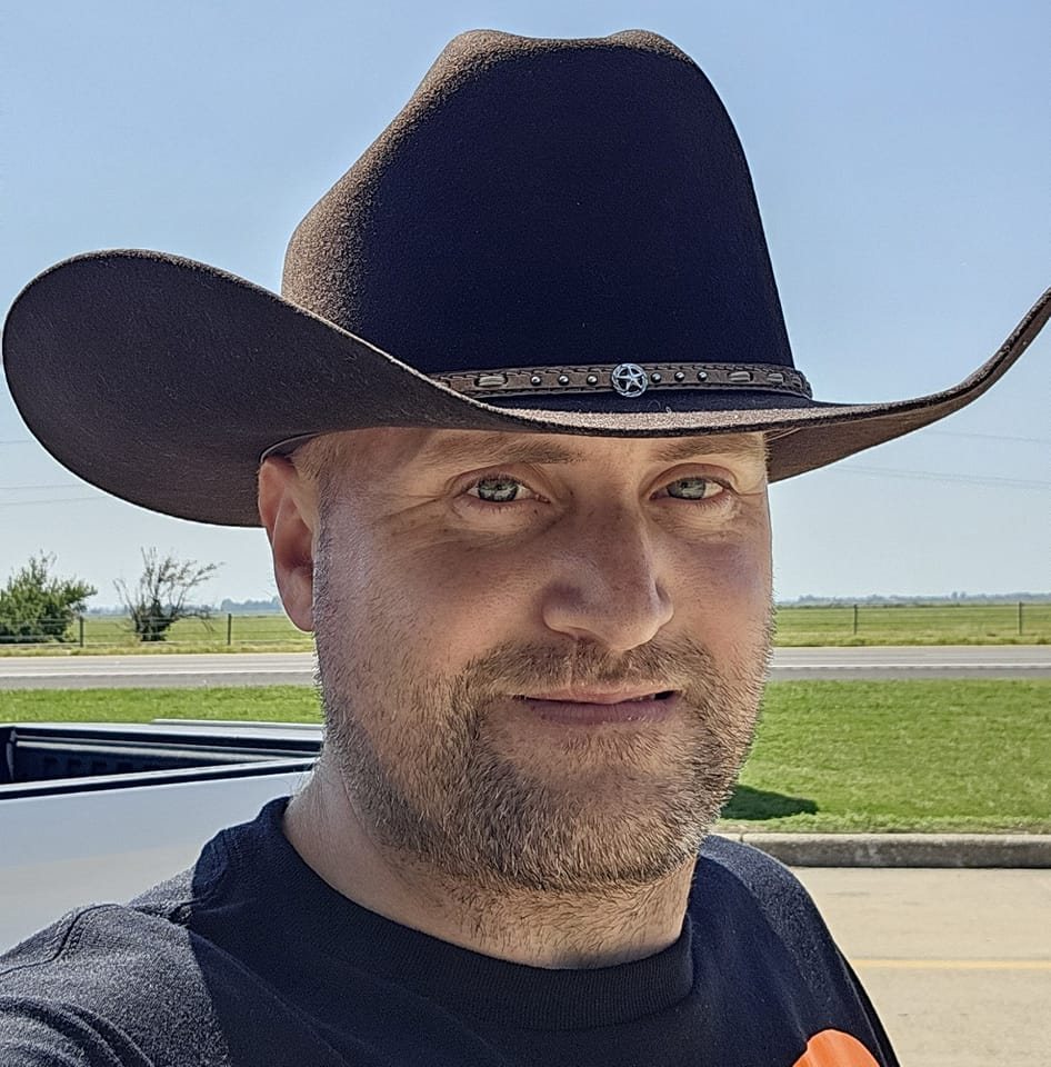 Storm Chaser Robert Ratliff | Facebook