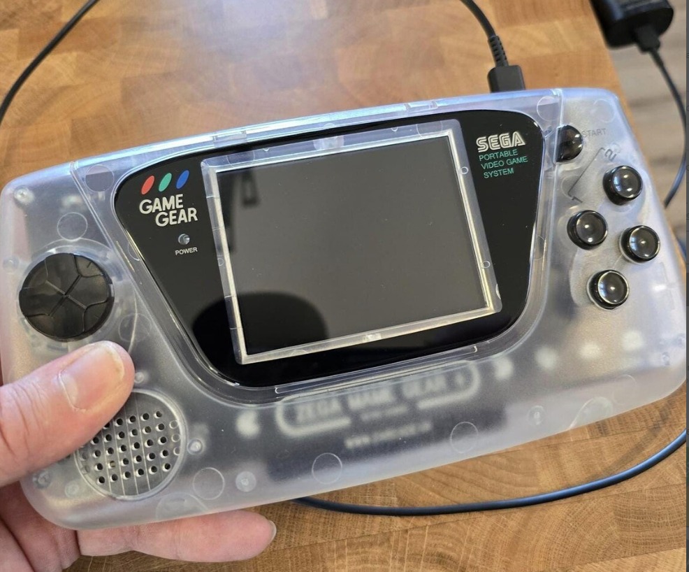 Vintagamez - Sega Mega Gear Raspberry Pi Mod 🎮🔥 Play... | Facebook