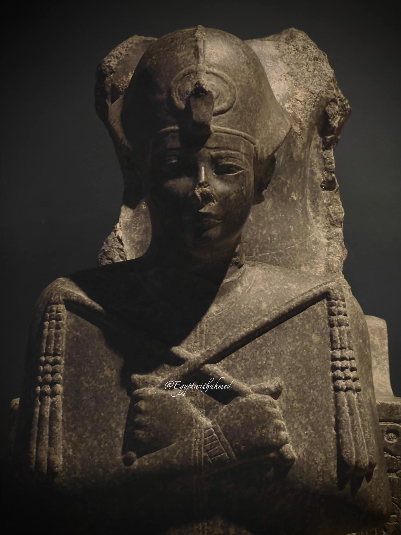 Ancient Egypt - Statue of Amenhotep III 🏺 This...