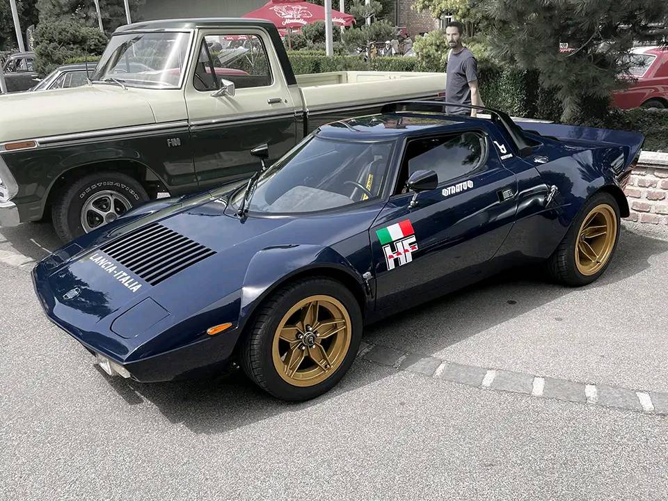 Lancia Stratos HF takes 3rd place at 1976 Rallye Monte Carlo