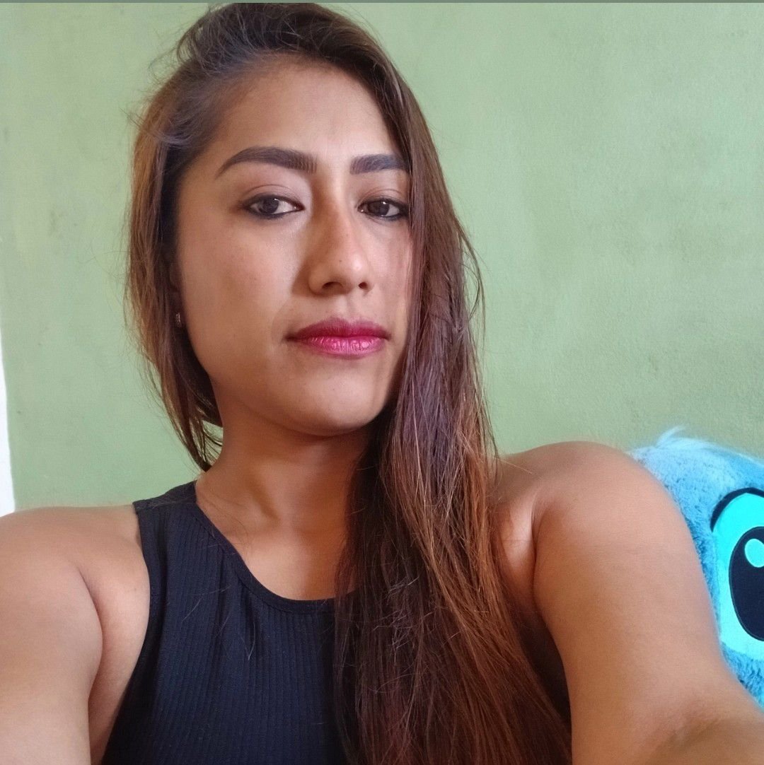 Alexa Reyes