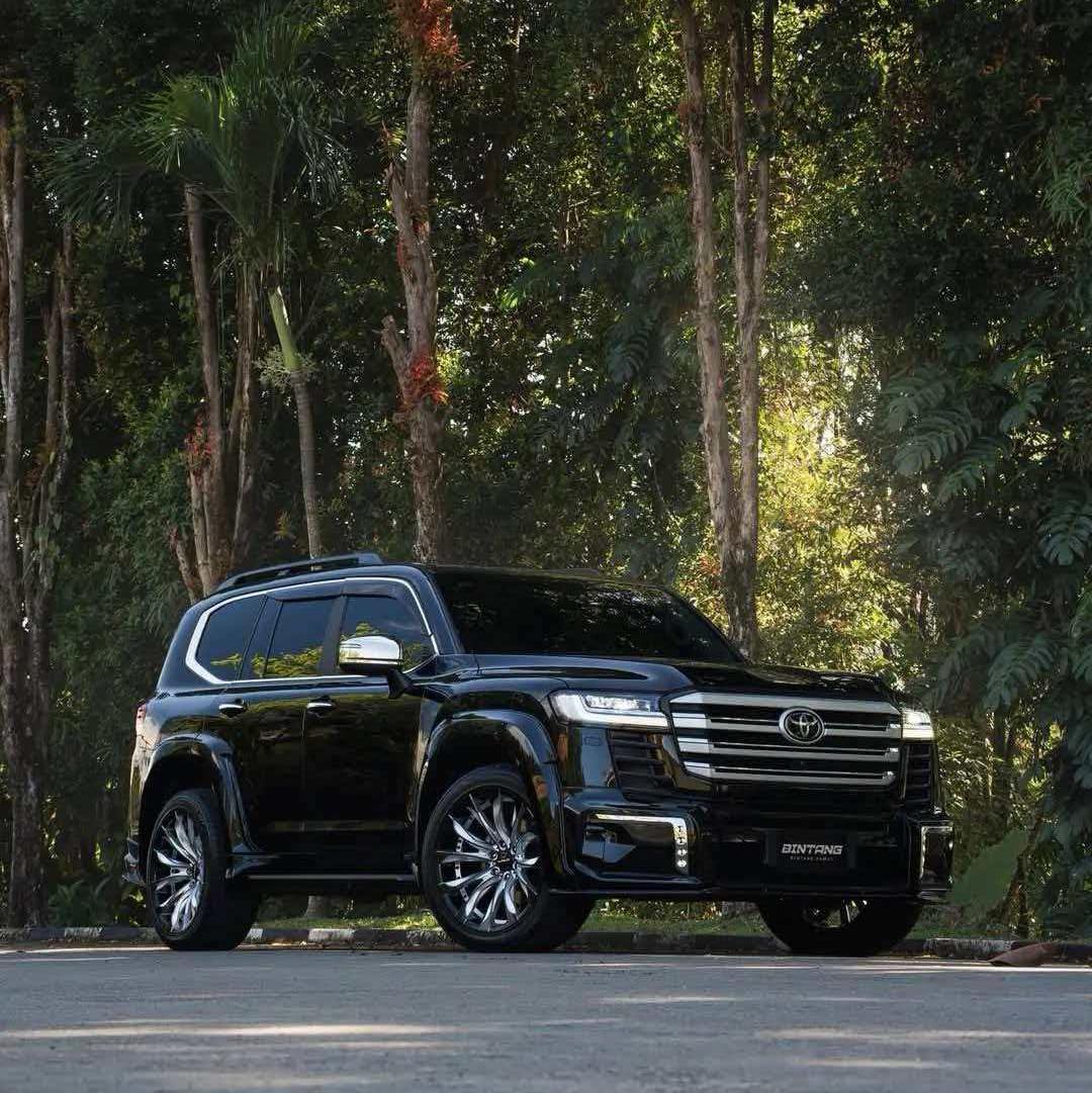Petroleum Gold Drag Oil Tower - Toyota Prado LC250: The Ultimate Choice ...