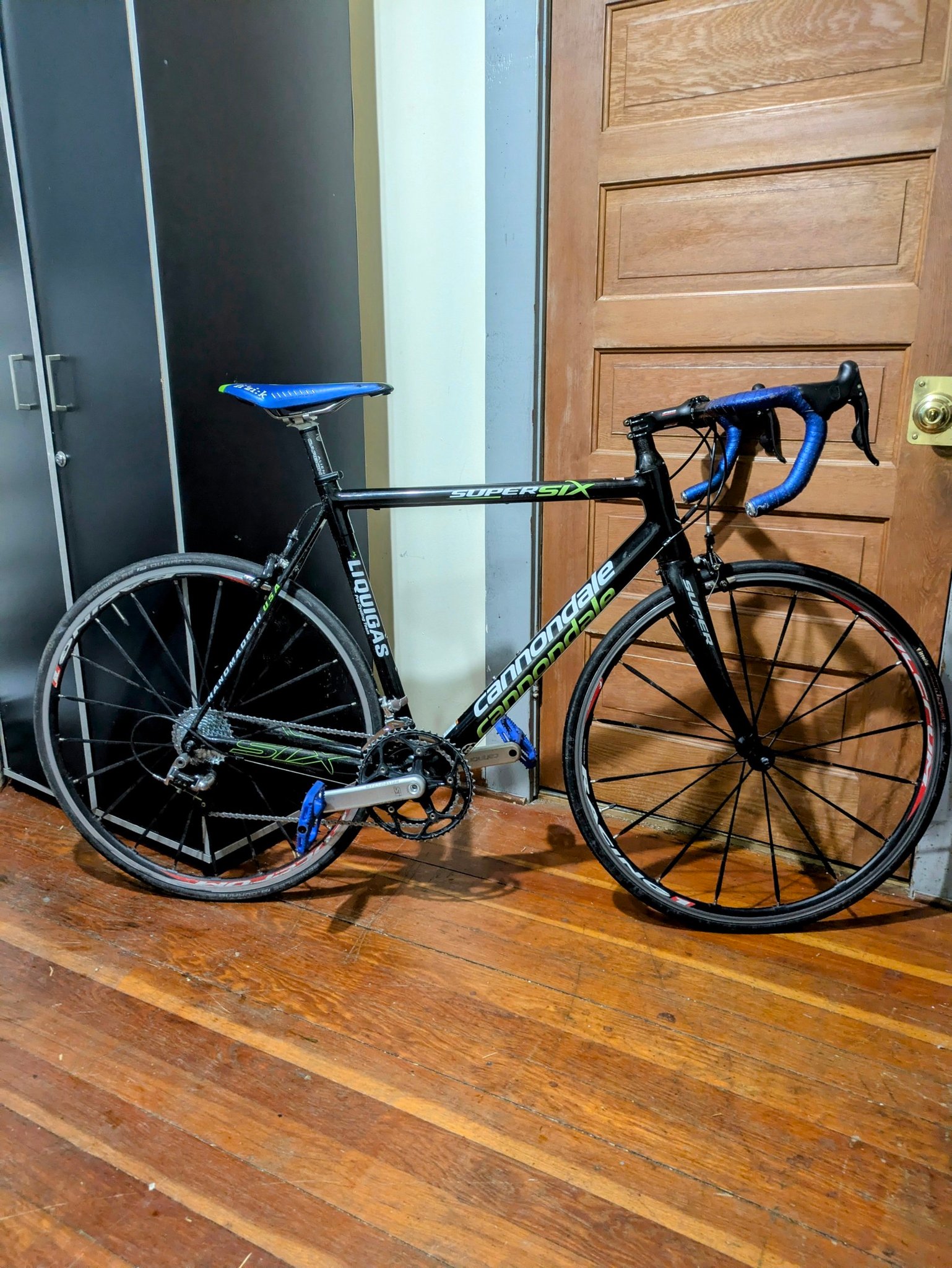 What is the Liquigas team and info about my Cannondale bike?