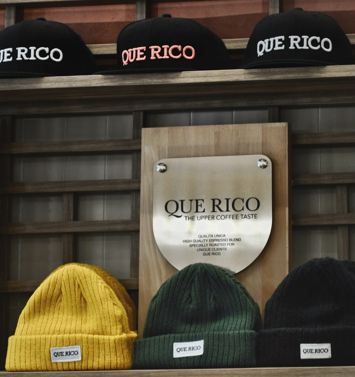 Que Rico | Vólos