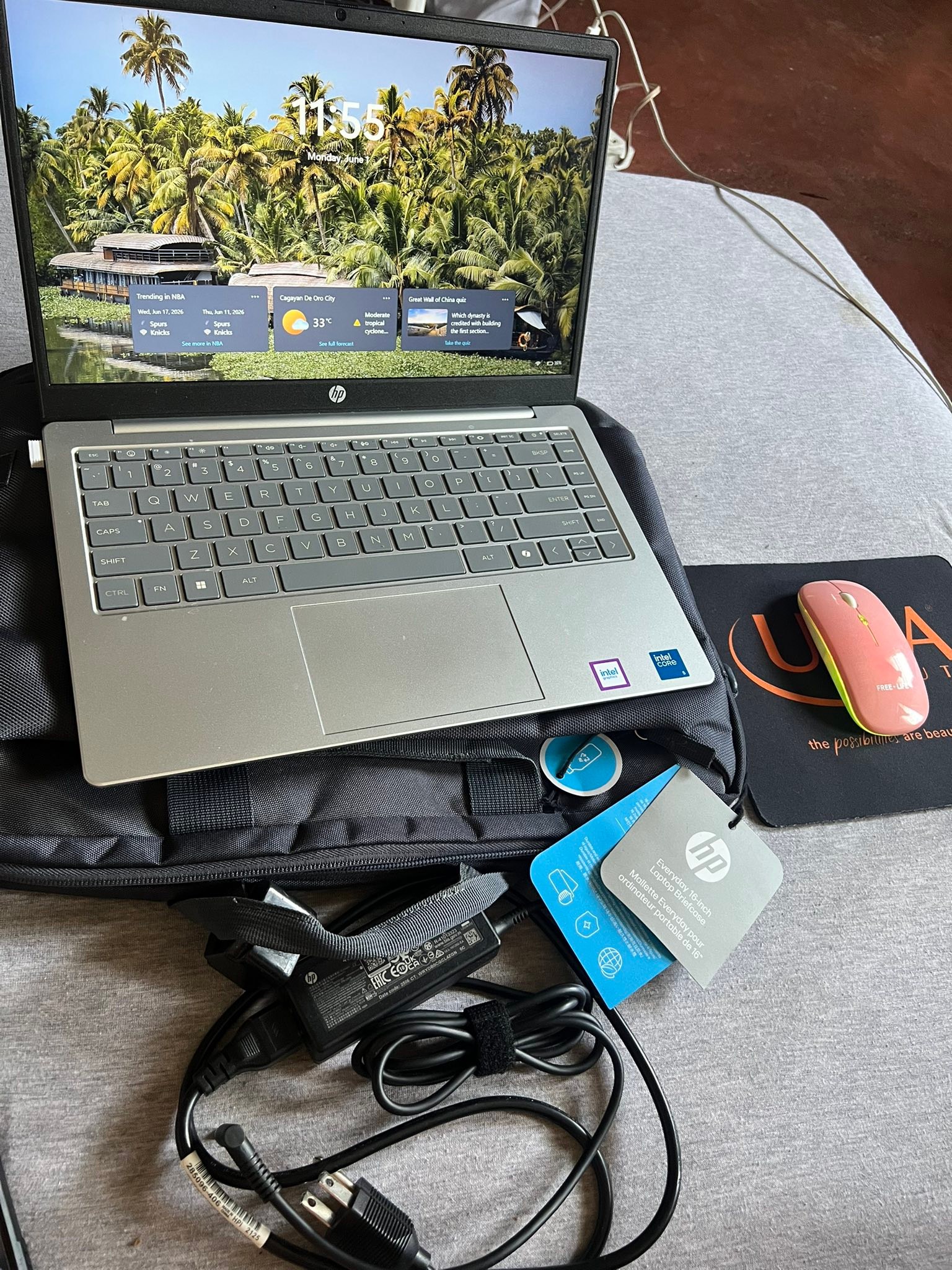 ? FOR SALE: HP Laptop 14-ep1xxx ?