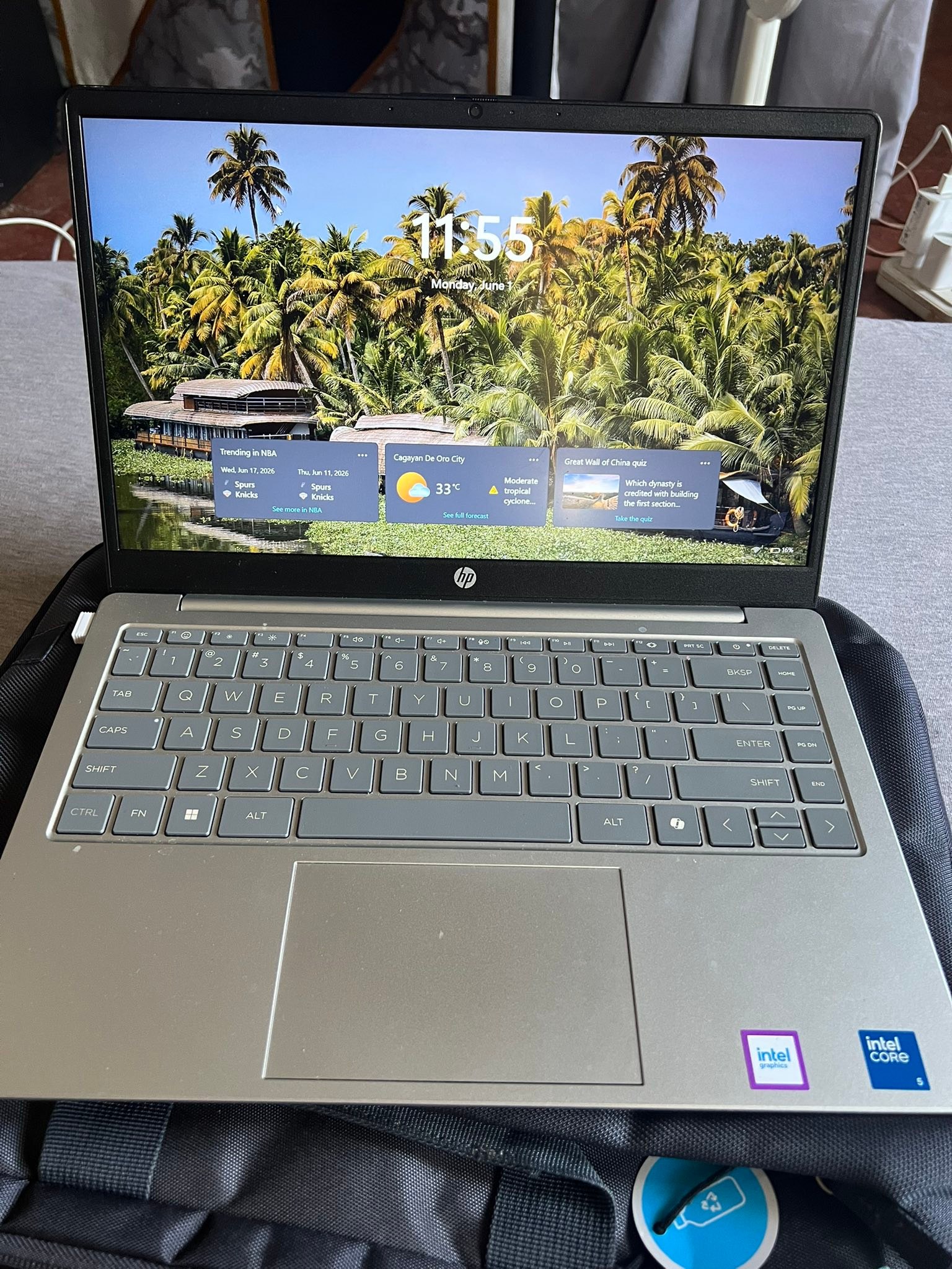 ? FOR SALE: HP Laptop 14-ep1xxx ?
