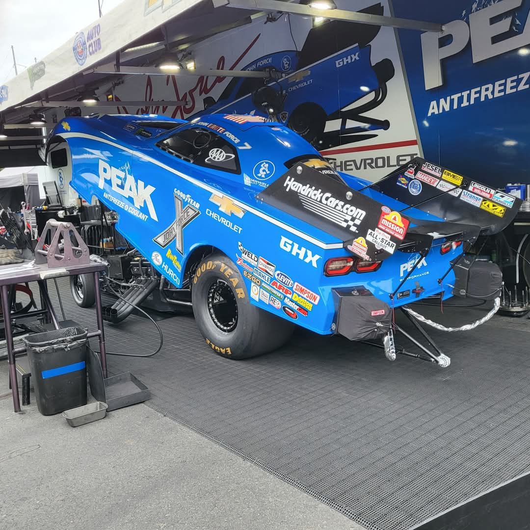 John Force Real Fans - John Force Racing embodies the spirit of ...
