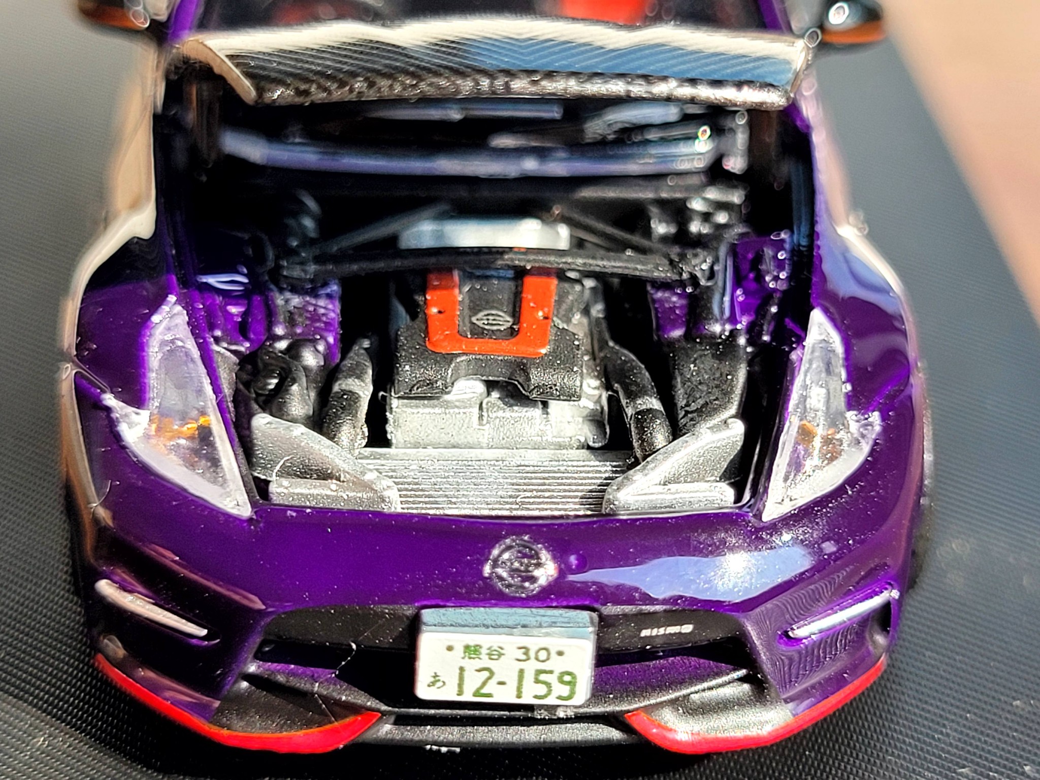 Nissan 370z nismo diecast model details