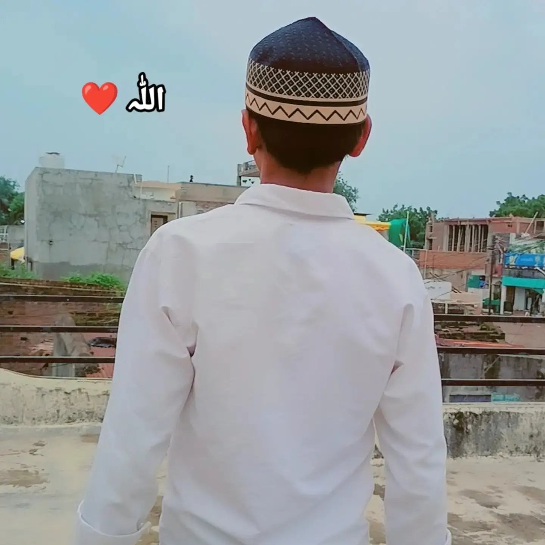 🎬 Mr. Majnu (2019) is one of the most heartwarming, vibrant, and ...