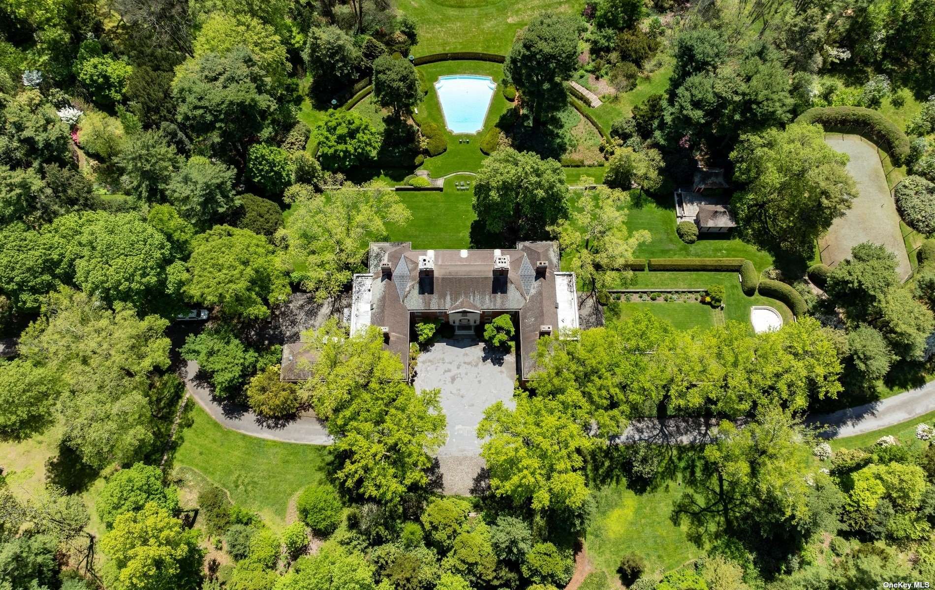 Best HD Pictures about  Long Island Horse Properties  with No AI Images