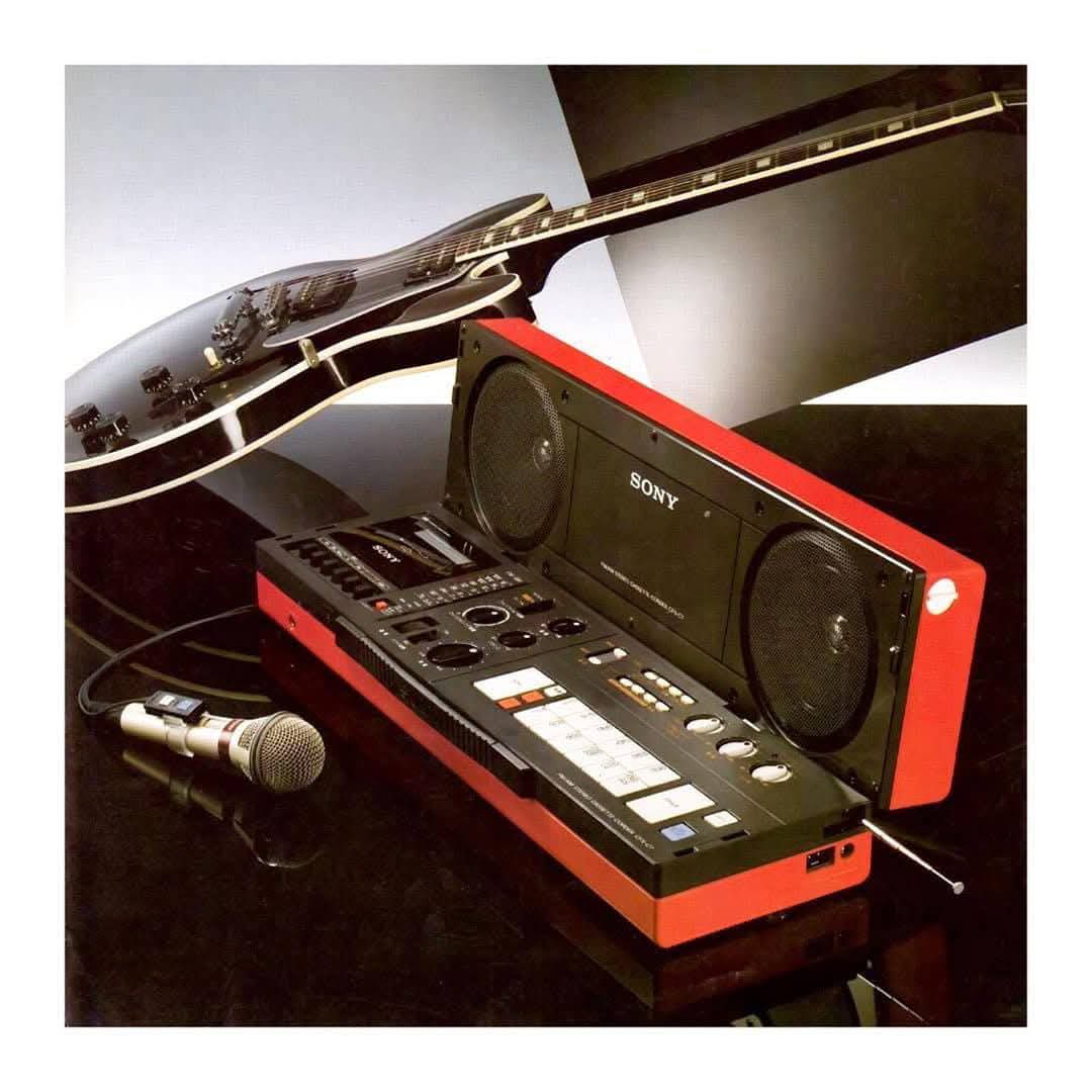 Sony's 1982 Chord Machine This video by Techmoan is an interesting