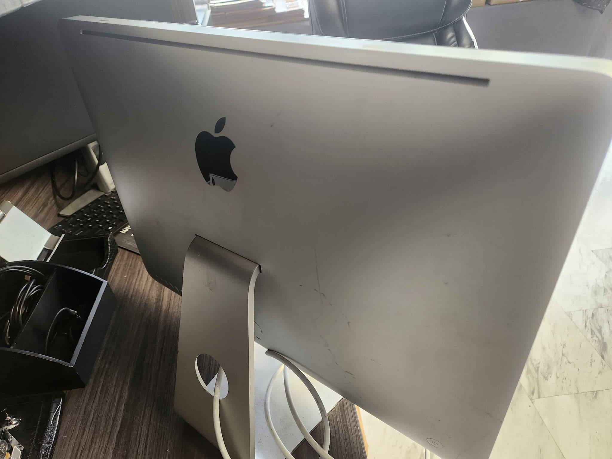 What is the value of a 2011 21.5 inch iMac?