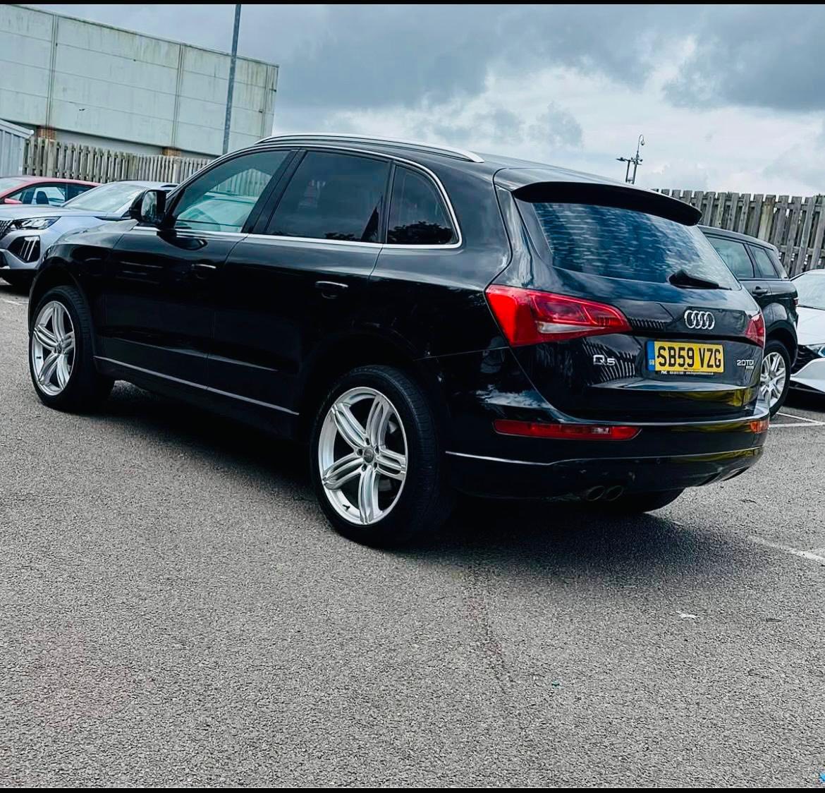 For Audi Q5 2010-2018 Black Retractable Trunk Cargo Cover Luggage Shade