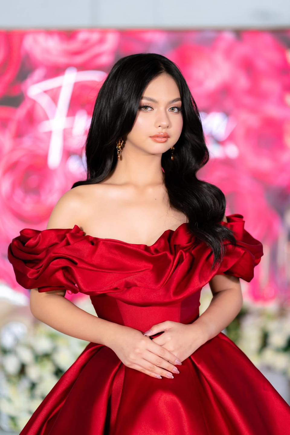Classic beauty in a simple yet stunning red ball gown ❤️✨ F R A N C H E S C A 🌹 18th Birthday Celebration --- MUA: Jordy Tanay Hair: Sasa Manrique