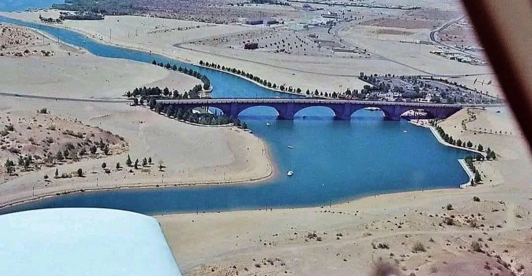 London Bridge in Lake Havasu City, Arizona, 1972