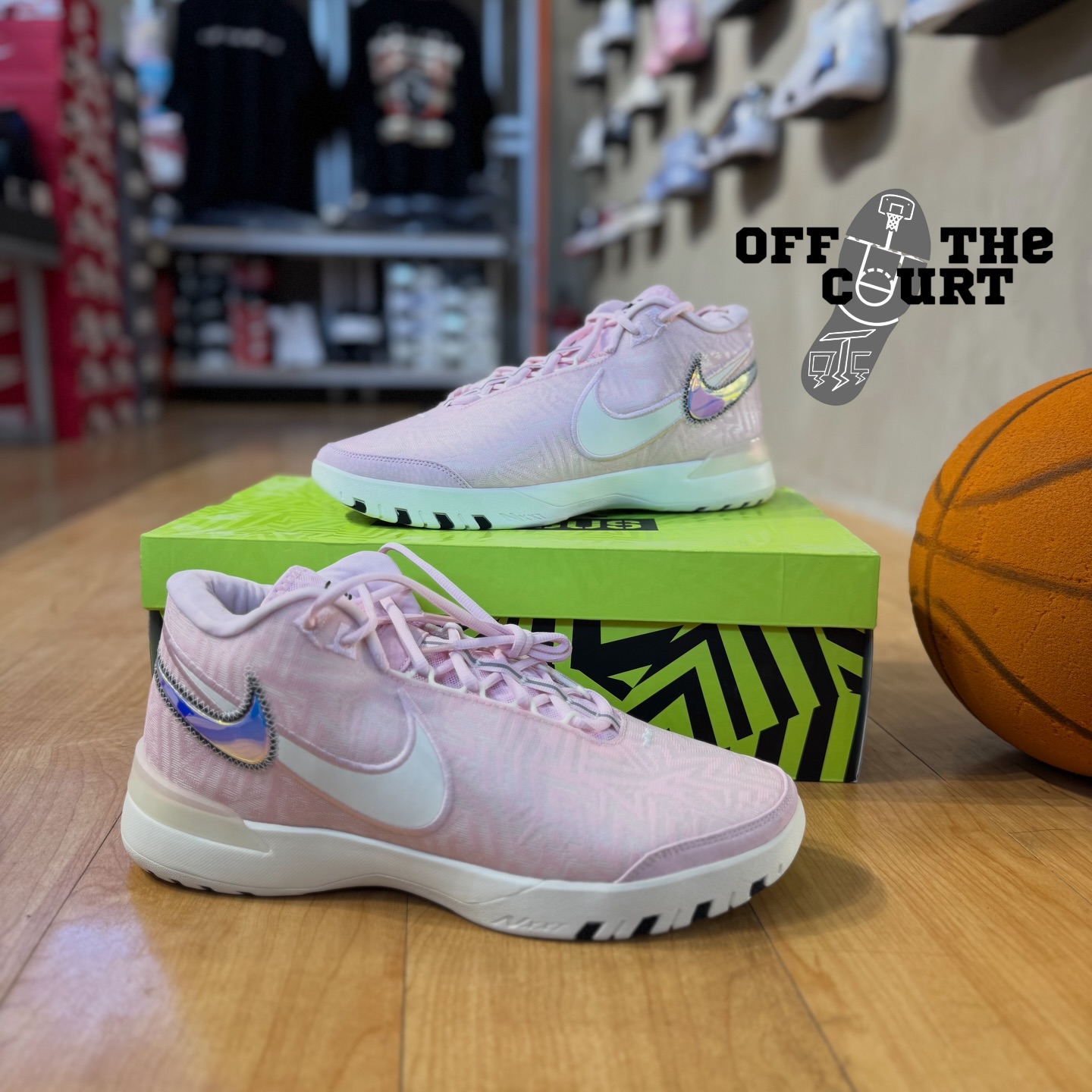 ?JUST DROPPED ? Lebron Nxxt Genisus Pink Foam ?For only ₱3,599 