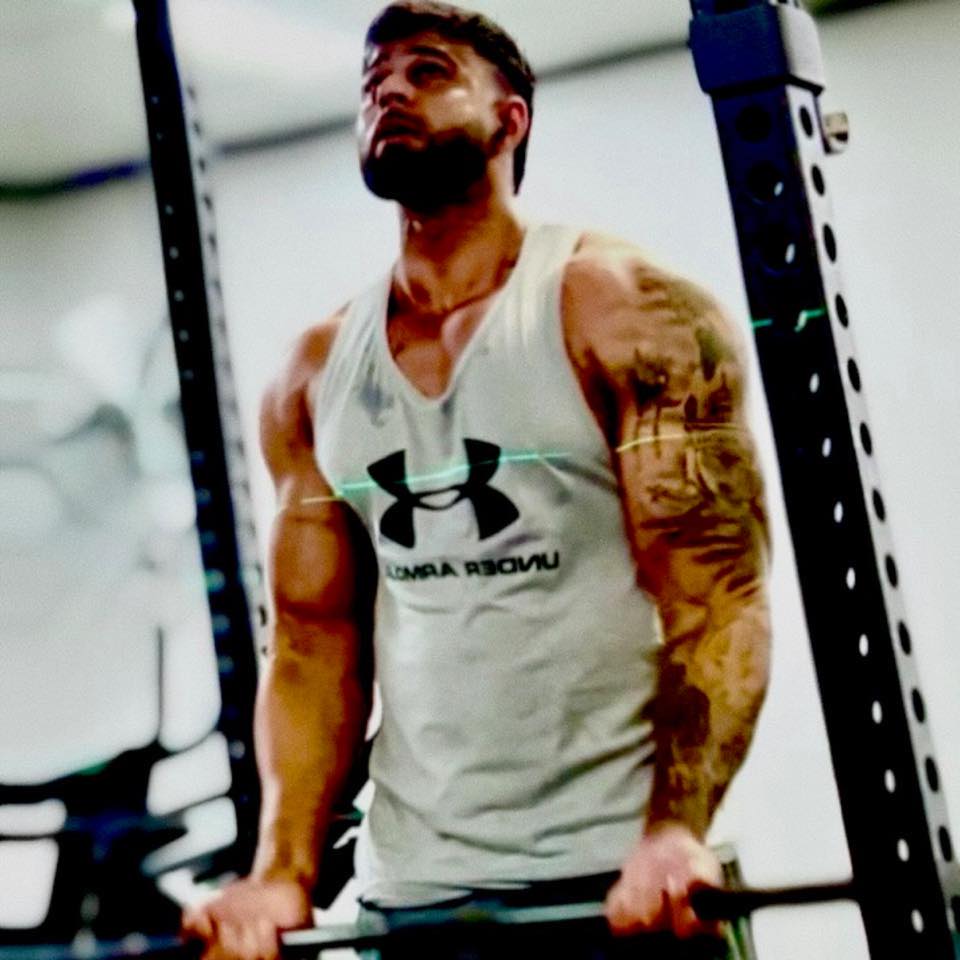 I started in the gym chasing size. Then I stepped into football again ...