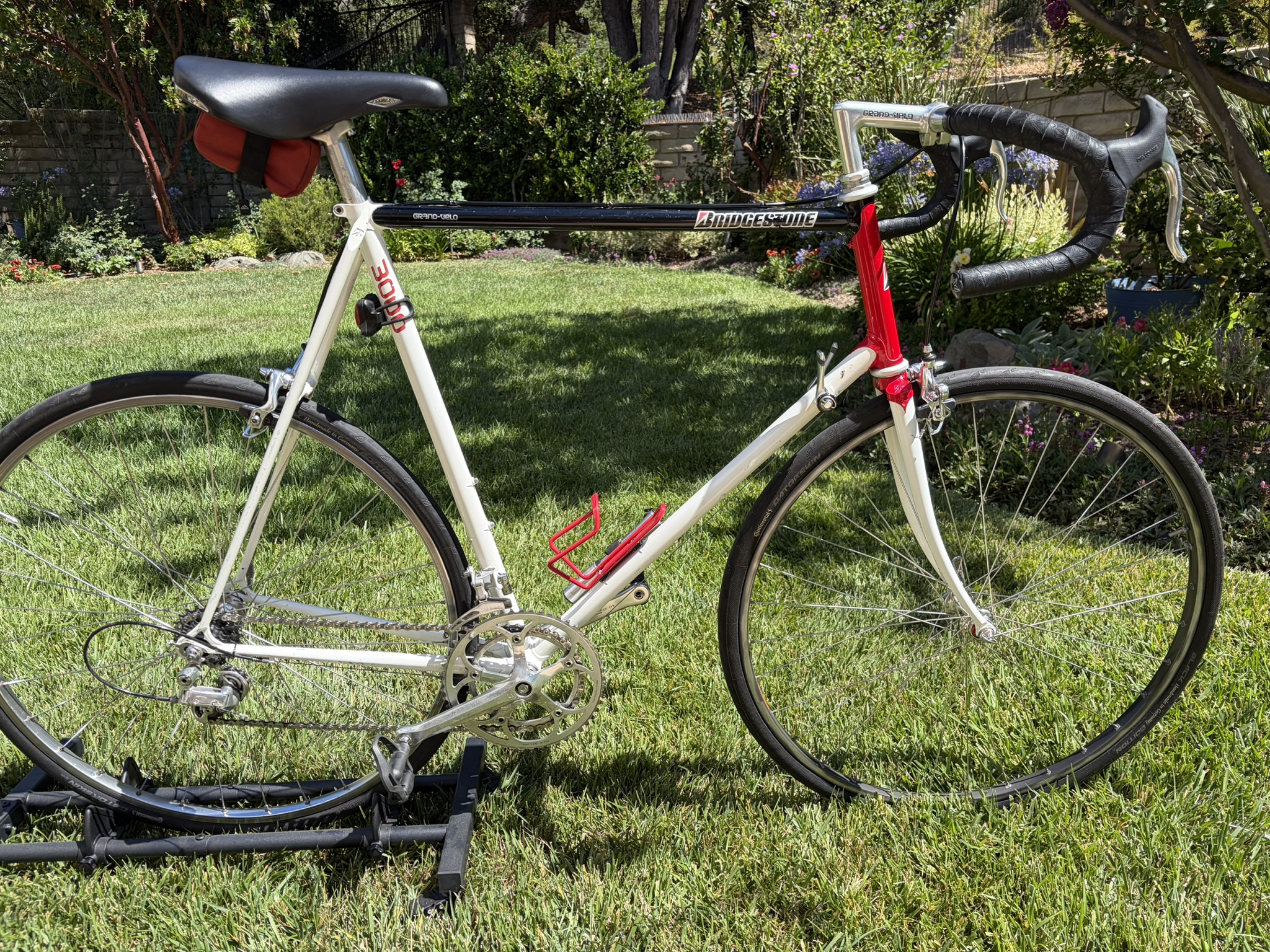 Who can rebuild a Bridgestone bike wheel in Los Angeles 