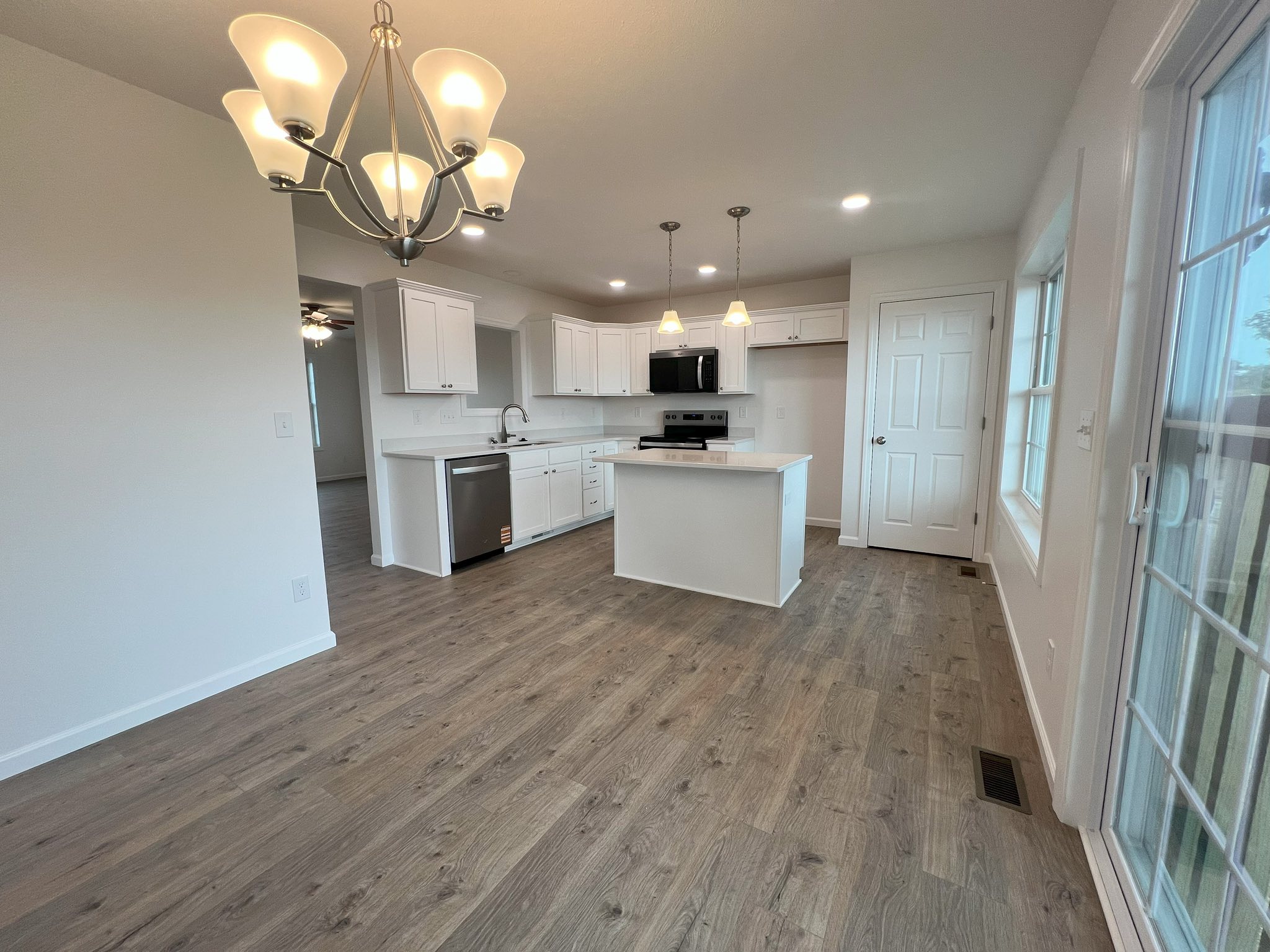 Alyssa Rees, Realtor