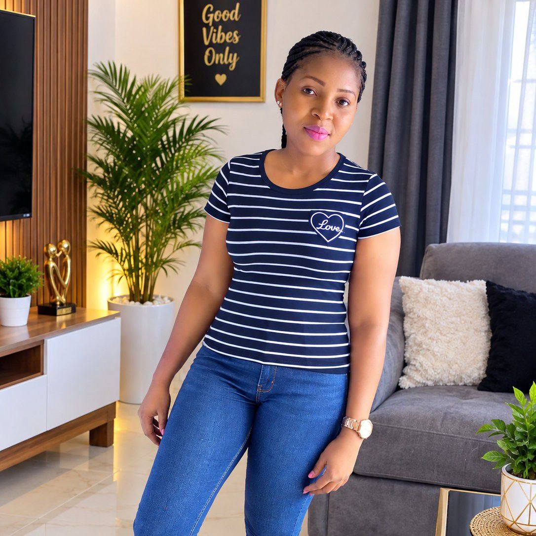 😂 When the person you’re talking about is standing right behind you ...