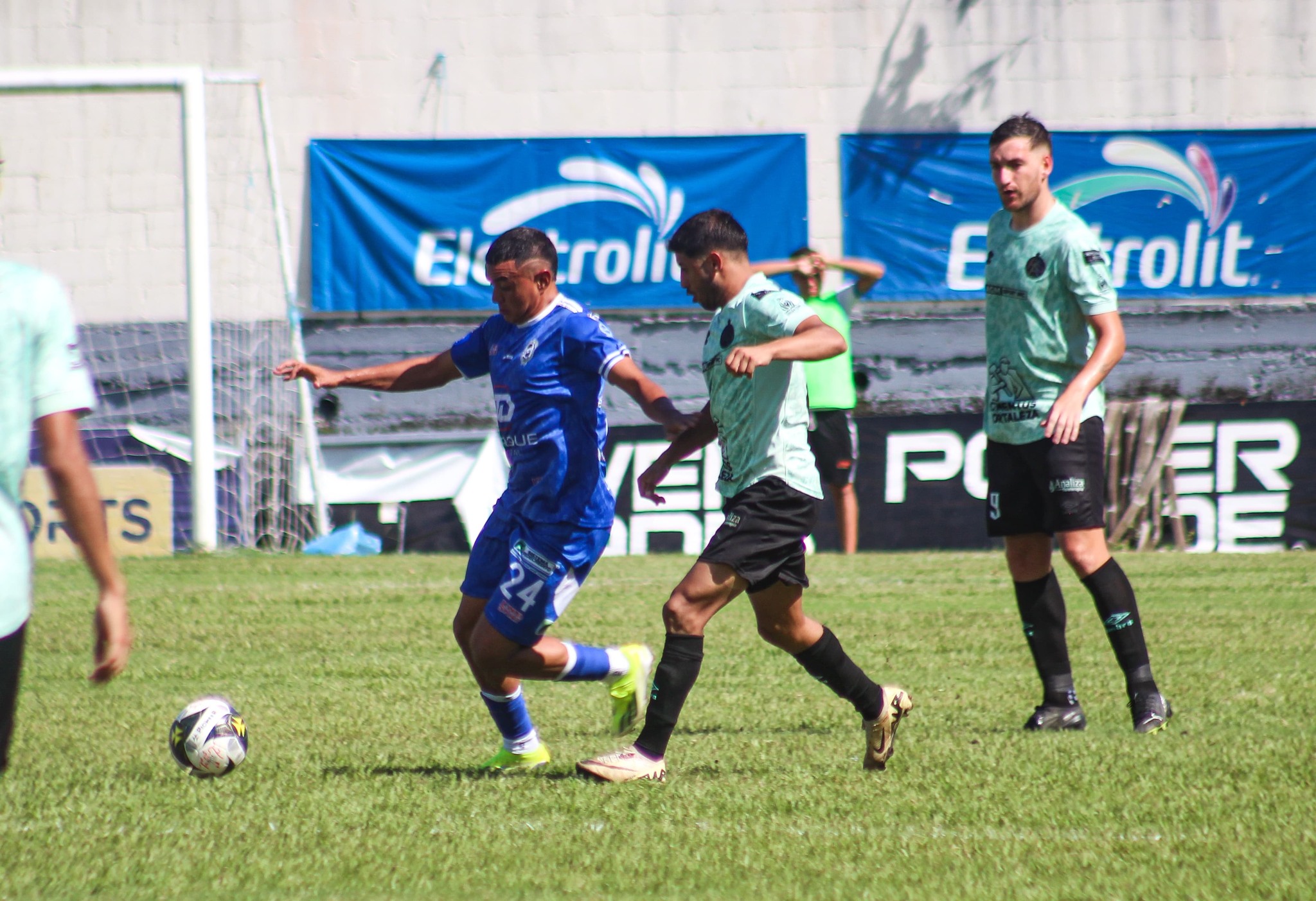 Club - ⏱️ Min 60' #FSF | 0-2 | #FAS #ComandosAzules | # ...