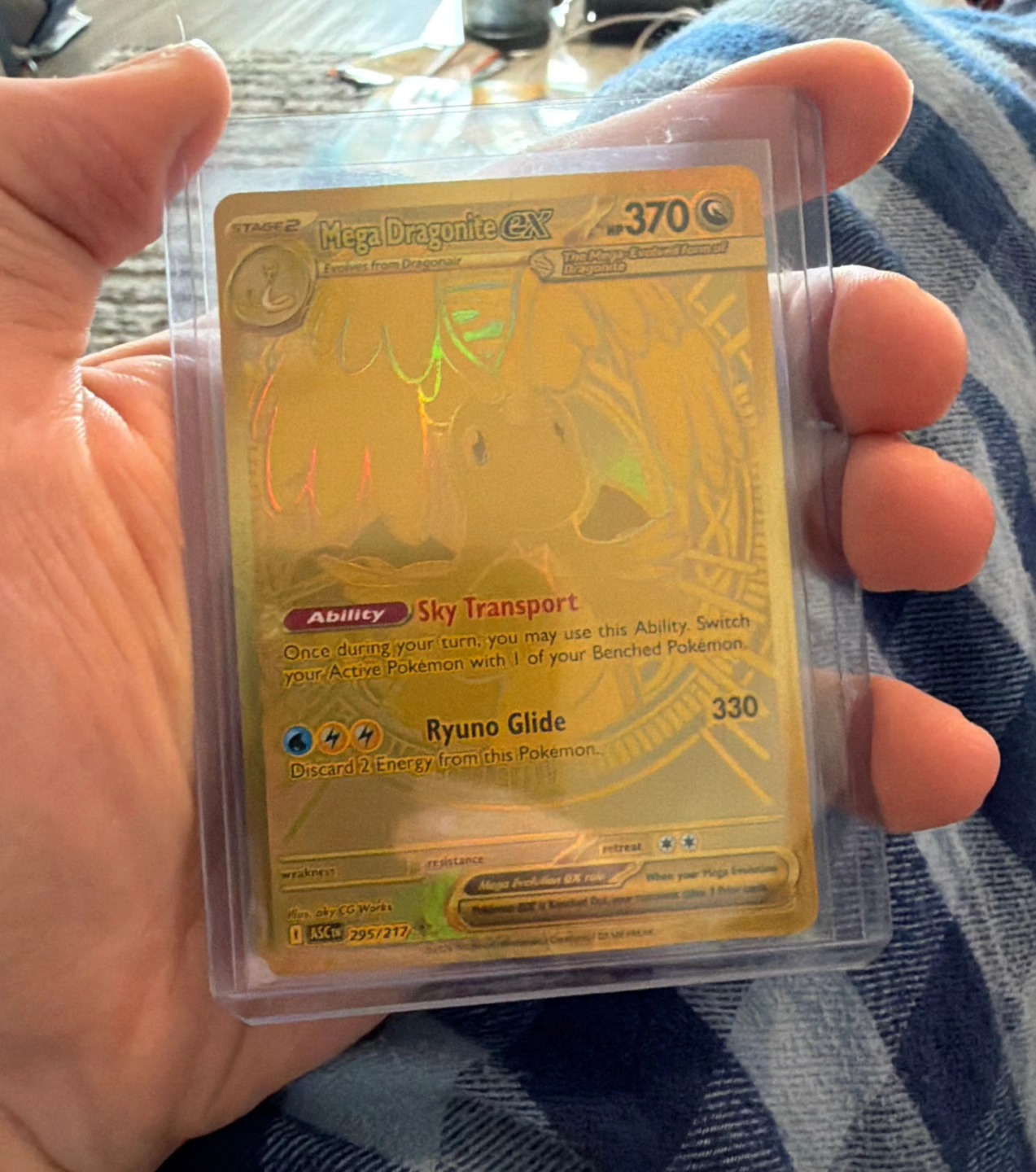 what pokemon set has 185 cards 066/185 Shedinja | Rare Card | SWSH-04 Vivid Voltage