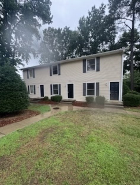 FOR RENT: 2 bed/1.5... - Redden Senter Property Management | Facebook
