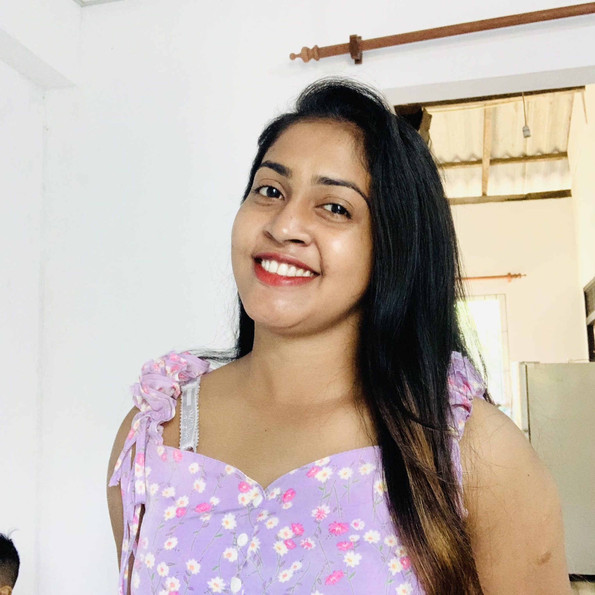 Shello එකේ මෙන්න මේ hand cream යූස්... - Chethani Dulakshi | Facebook