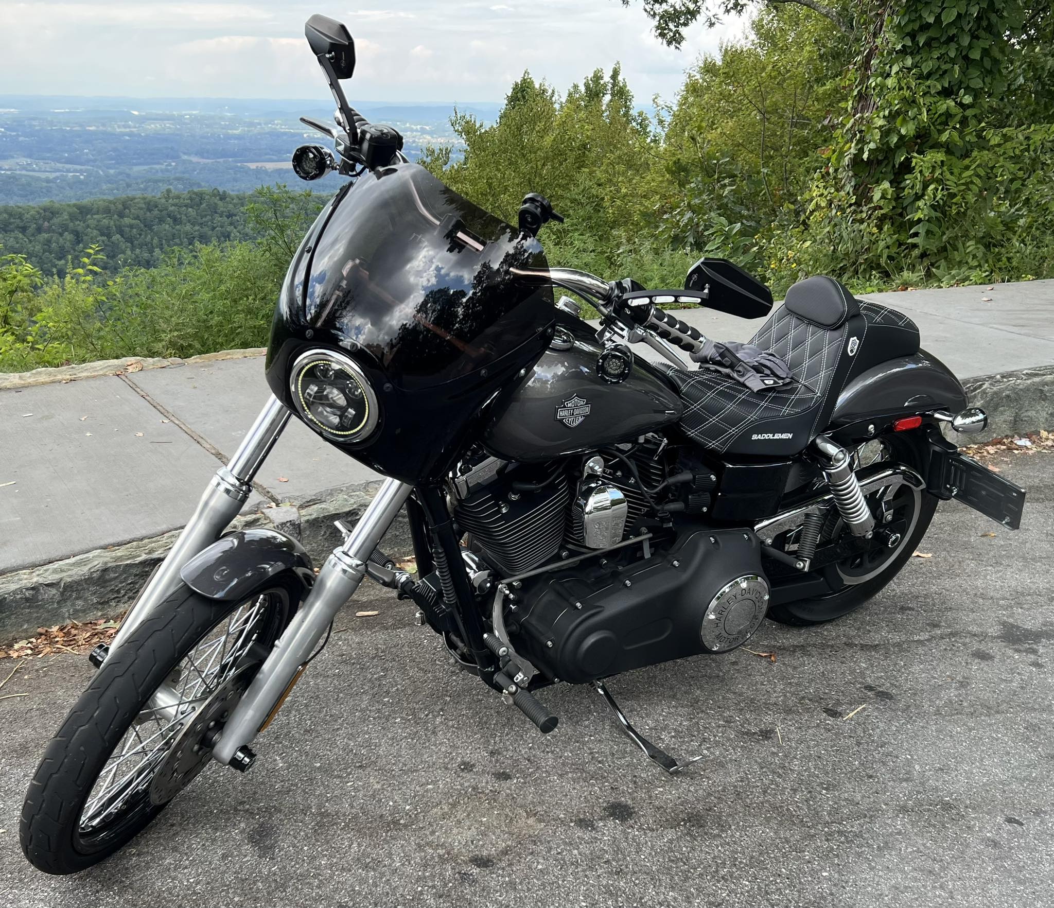 New dyna wide glide motorcycle