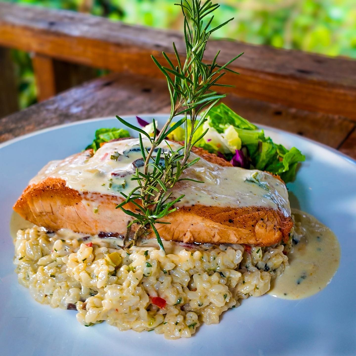 Cortes premium.Mariscos rellenos.Risotto hecho con esencia y pasión.En ...