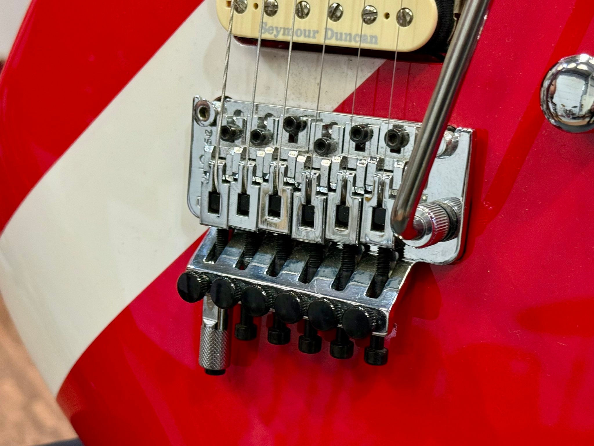 Kramer 'The 84' Van Halen Diver Down custom LTD edition EVH guitar