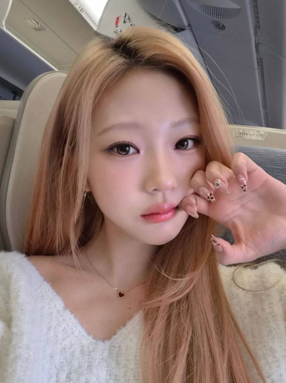 ICONIC HEART ステラ　Weverse Hearts2Hearts