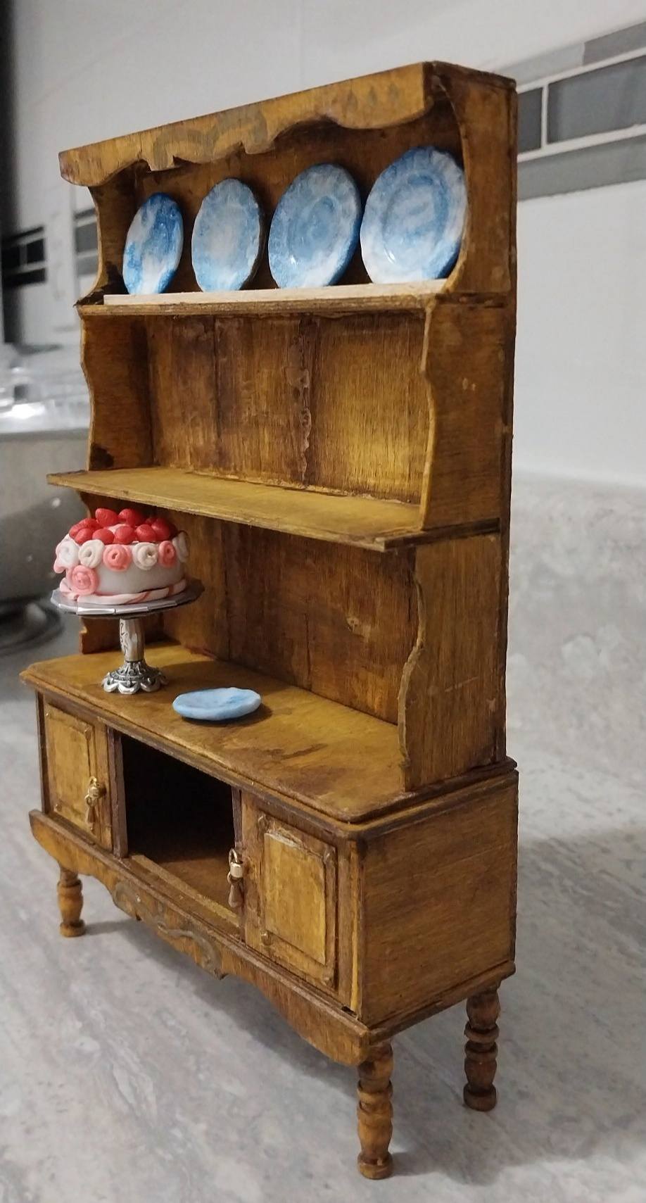 Mini sideboard... almost done! What do you think?