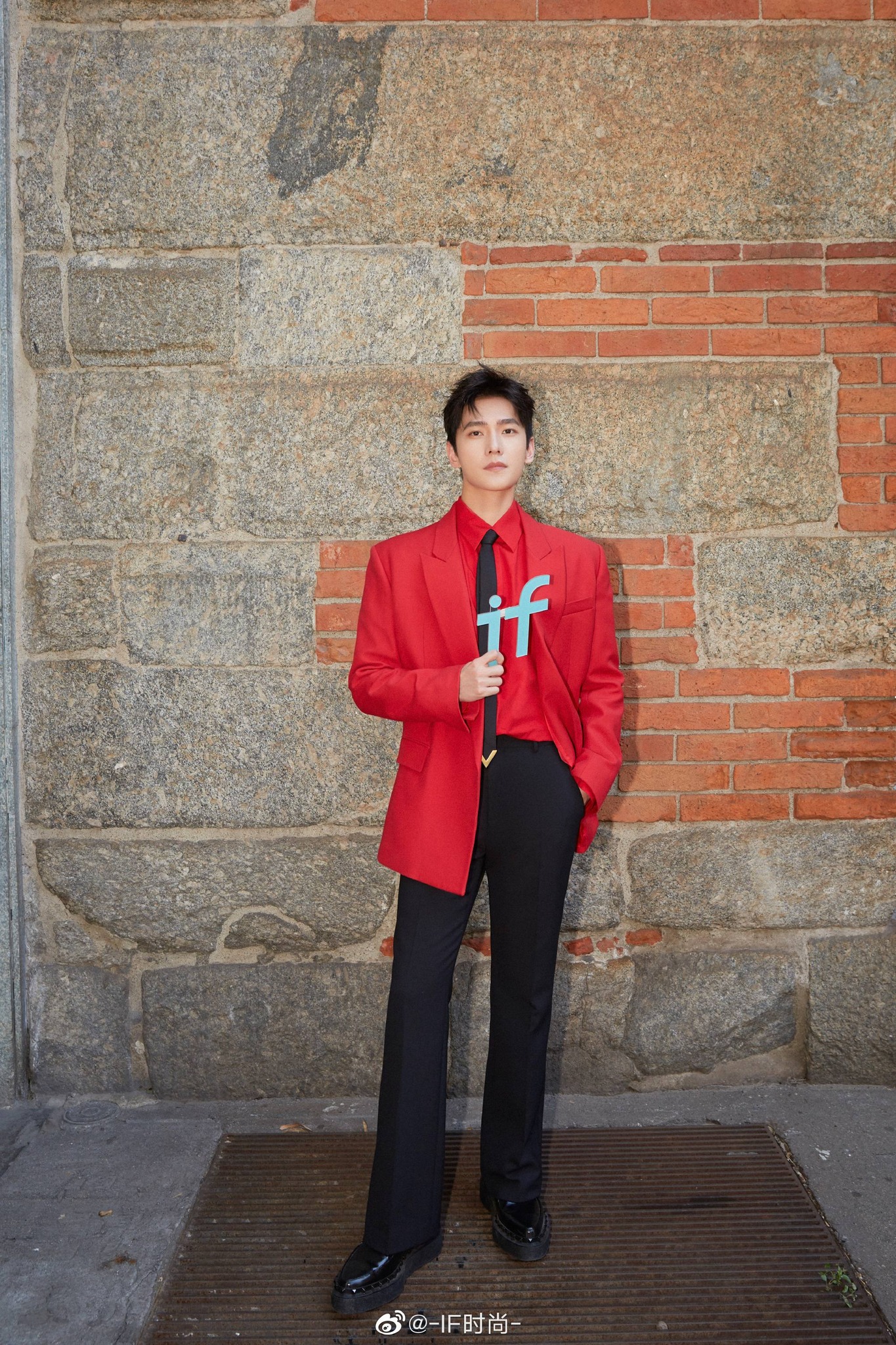 Valentino2024春夏男装秀 #杨洋超话 At the VALENTINO The Narratives 